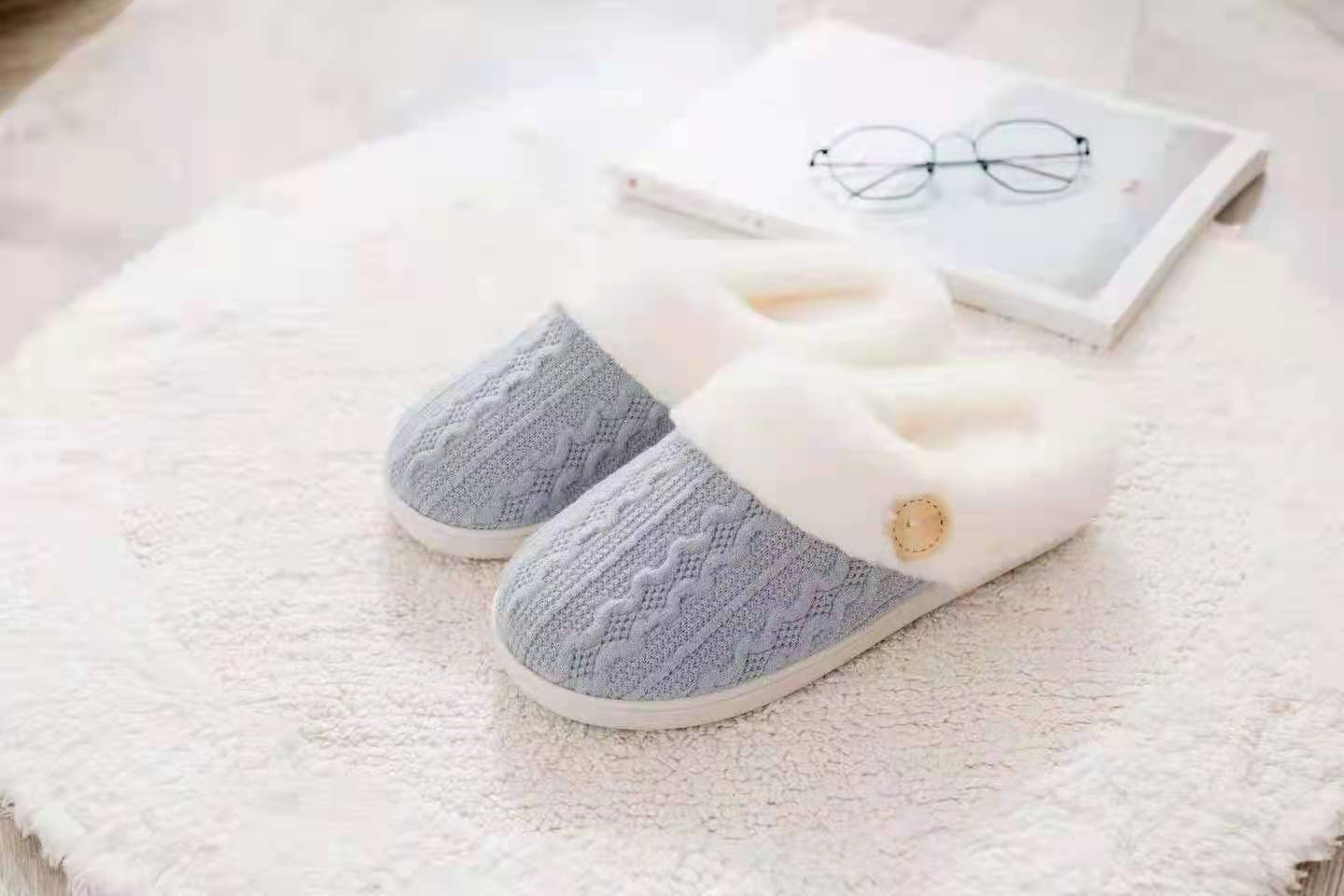 Cable Knit Slippers